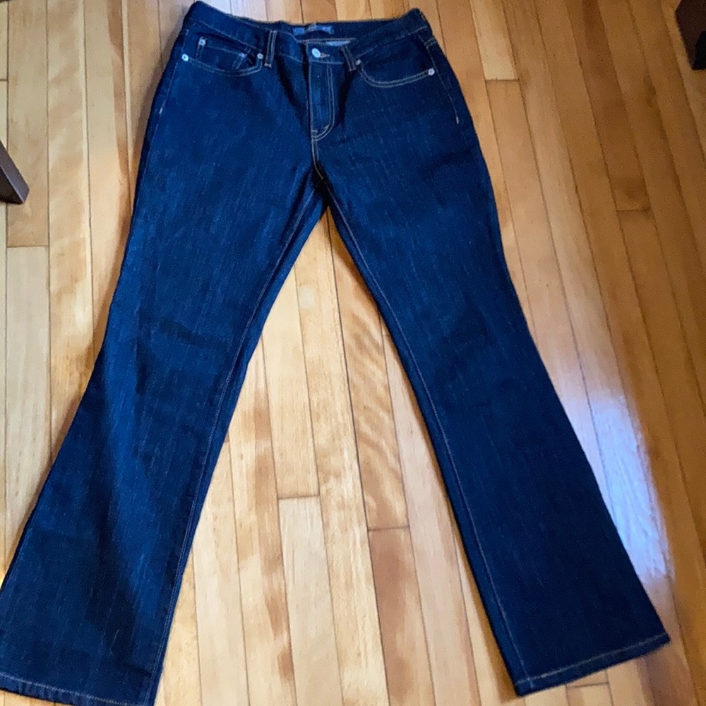 Levi’s nwt 515 boot cut jeans size 8m